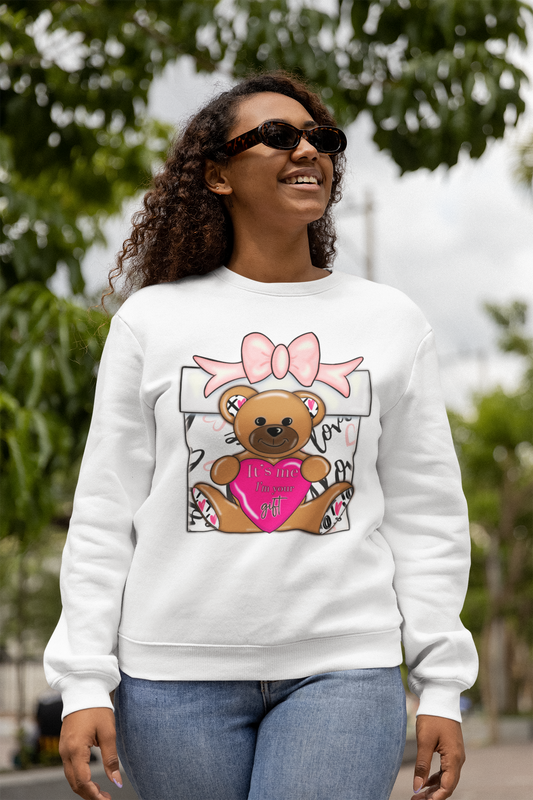 It's Me I'm Your Gift Valentines Day Sweatshirt Unisex Gift